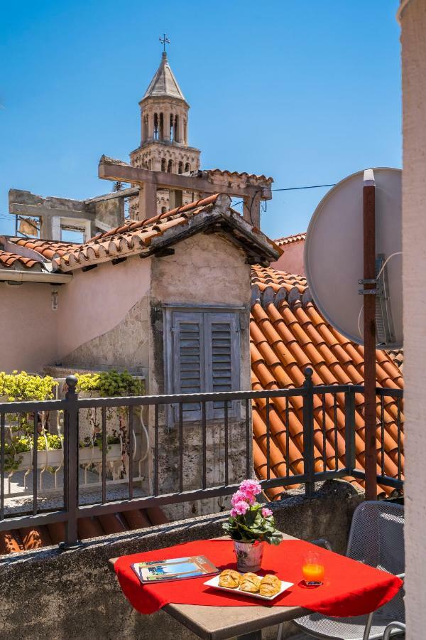 Rooftop City View Apartment In The Palace Walls Split Exterior foto